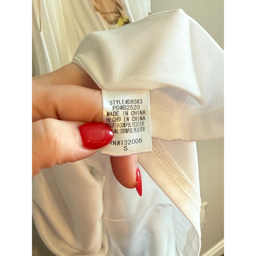 Entro • NWT White Peach Floral Pleated Halter Mini Dress Sleeveless Summer Sm - Picture 10 of 10